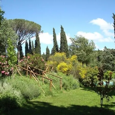 Al Giardino Degli Etruschi *